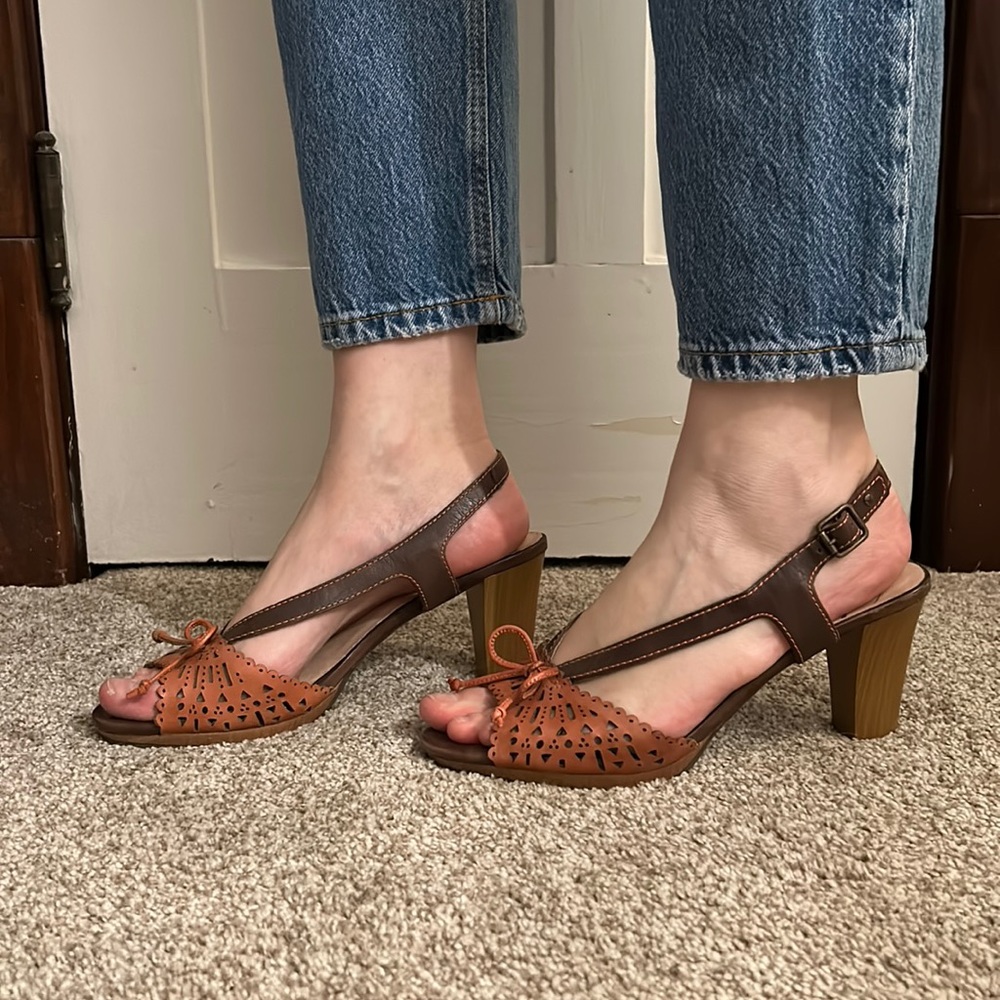 Pikolinos Strappy Heels